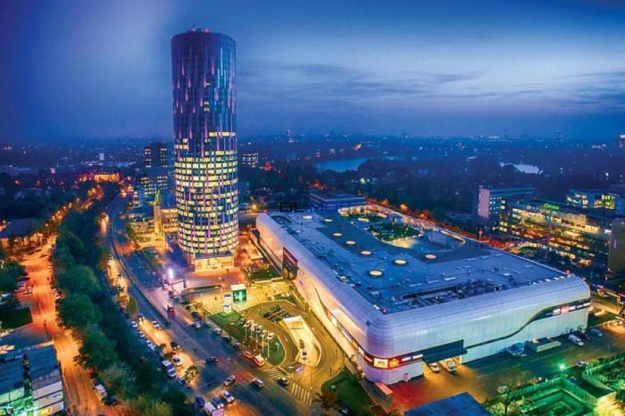 Apartments In The Aviatiei Area On Букурещ Екстериор снимка